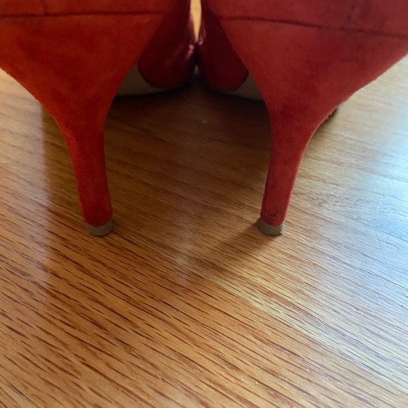 SOLE SOCIETY Magnolia Poppy Sued Pumps - Picture 14 of 14